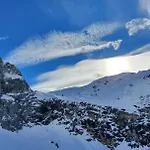 Newly Modern In The Heart Of Cervinia Apartman *