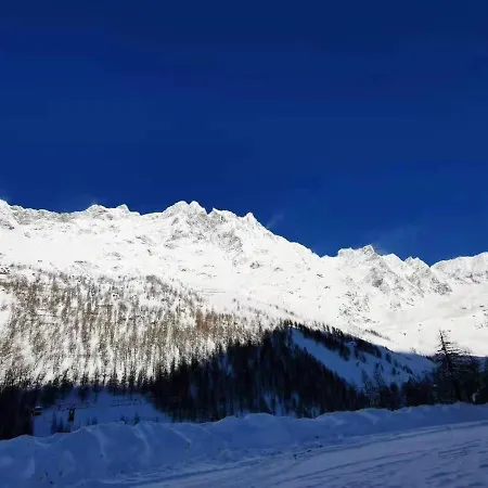 アパート Newly Modern In The Heart Of Cervinia ブレウイル・チェルヴィナイア