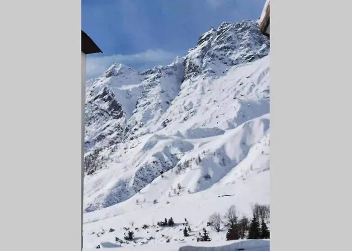 Newly Modern In The Heart Of Cervinia Апартаменти Брей-Червінія