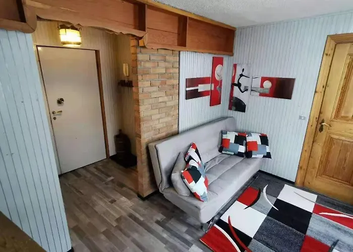 Newly Modern In The Heart Of Cervinia *